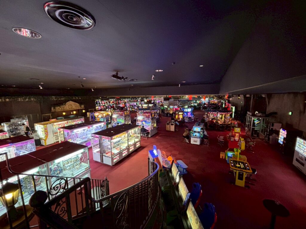ウェアハウス店内