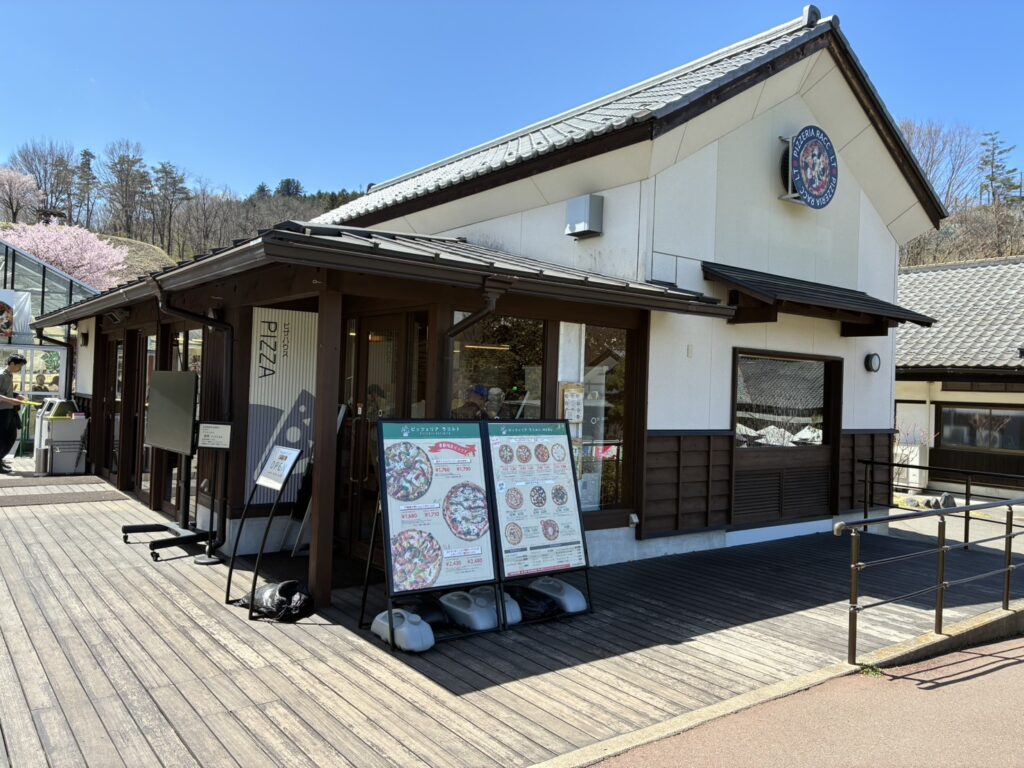 川場田園プラザ　ピッツェリア ラコルト