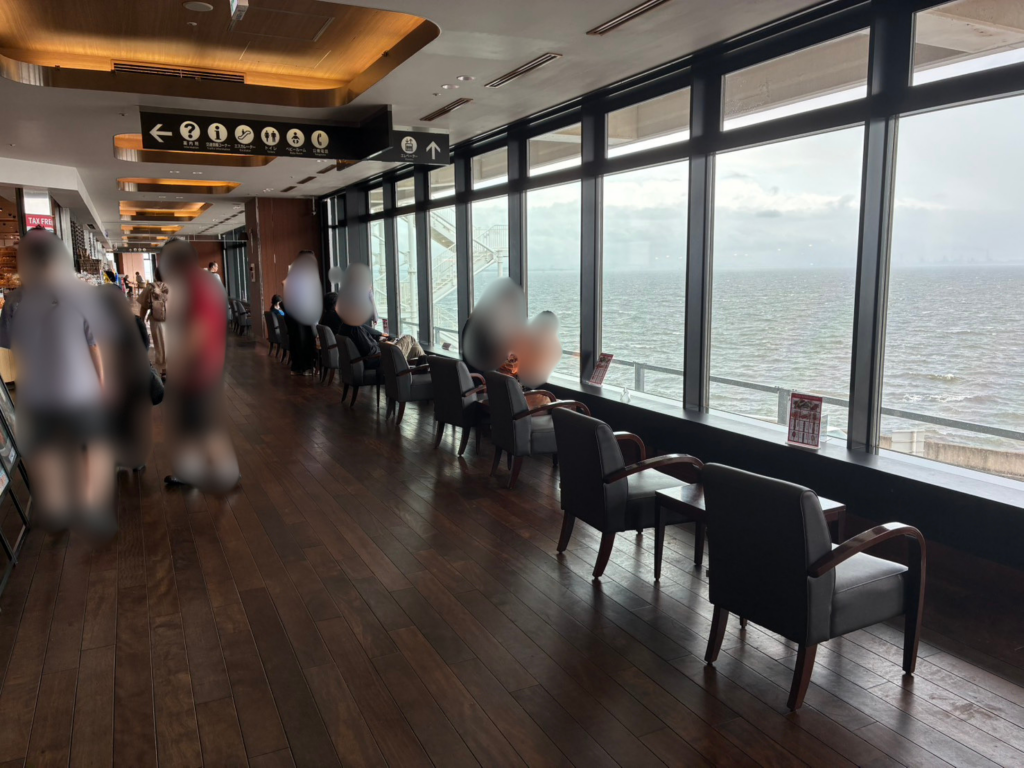 海ほたる
