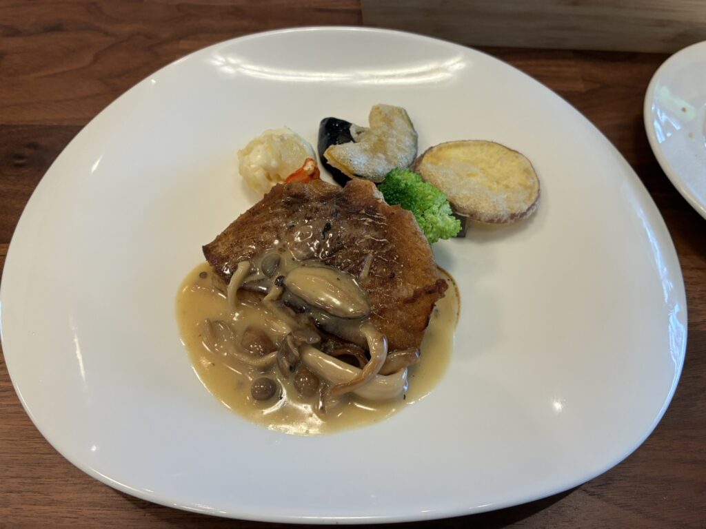 埼玉県立近代美術館　レストラン