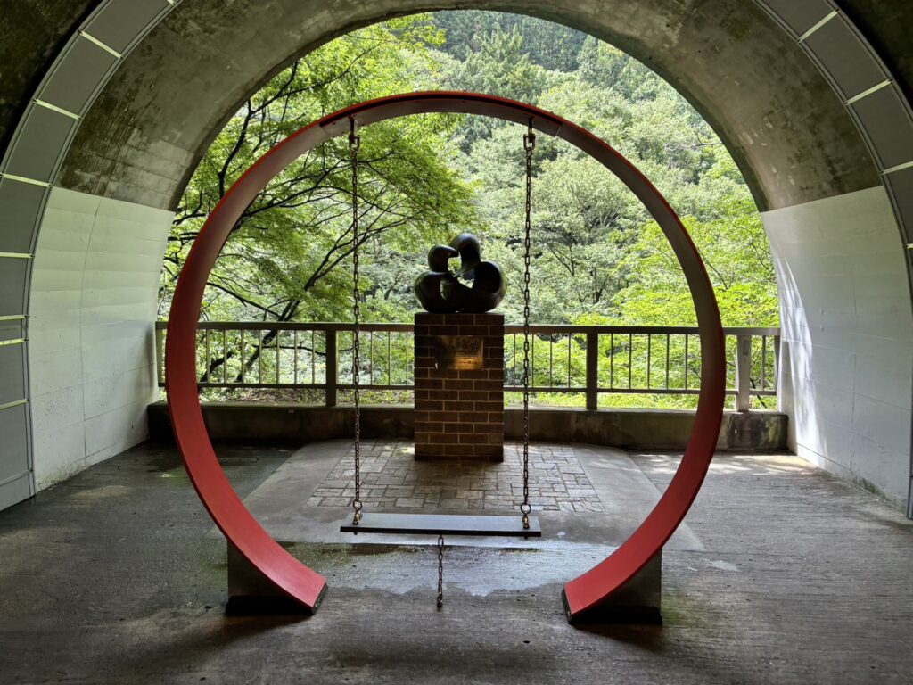 袋田の滝　トンネル