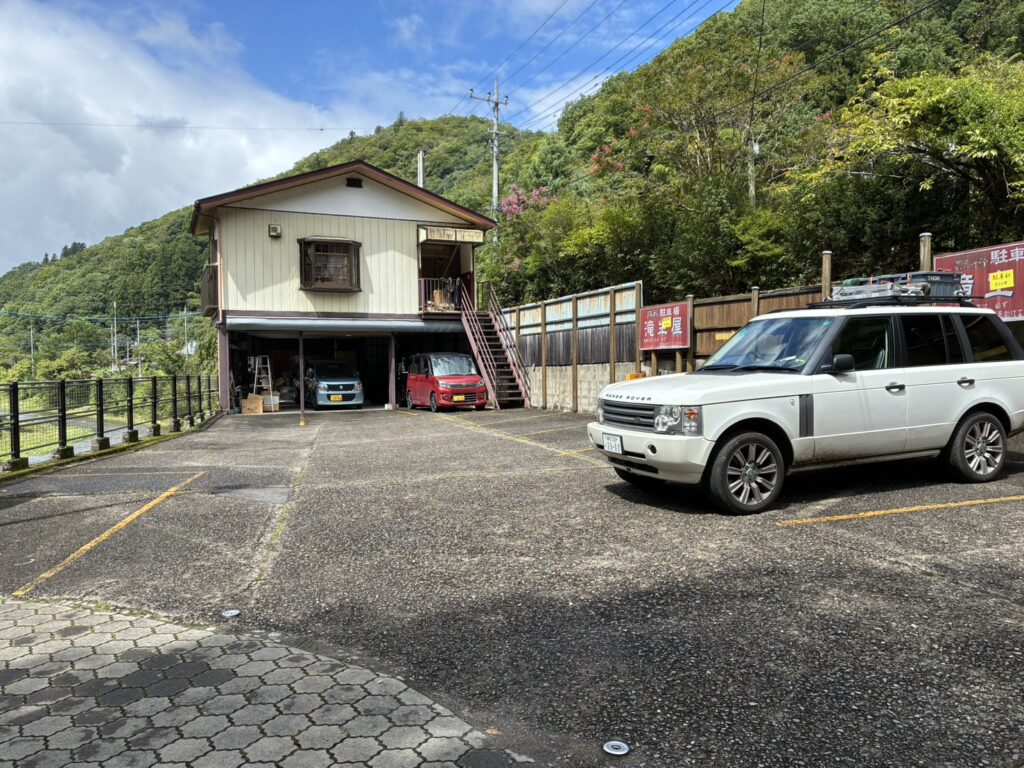 袋田の滝　駐車場